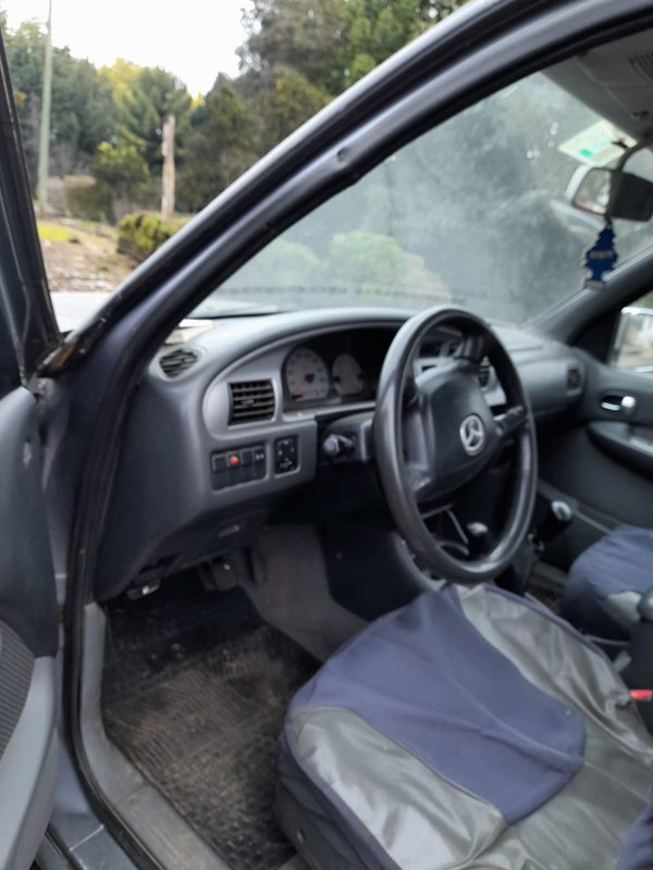 CAMIONETA MAZDA B2500 AÑO 2007 - Imagen 6